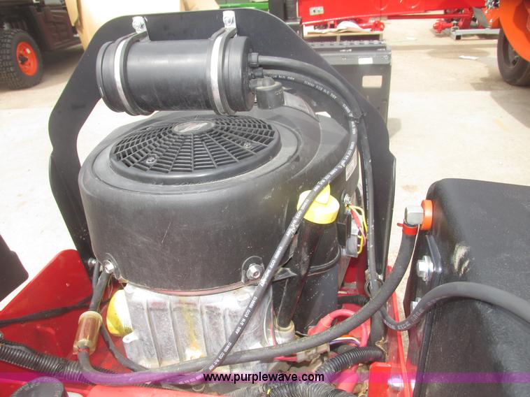 image for item H4671 2013 Snapper 400Z lawn mower