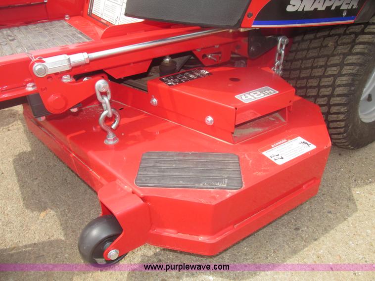 image for item H4671 2013 Snapper 400Z lawn mower