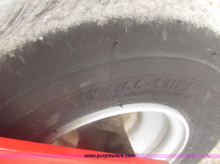 image for item H4671 2013 Snapper 400Z lawn mower