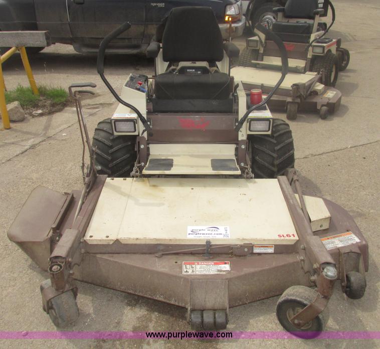 image for item H4672 Grasshopper 720K ZTR commercial mower