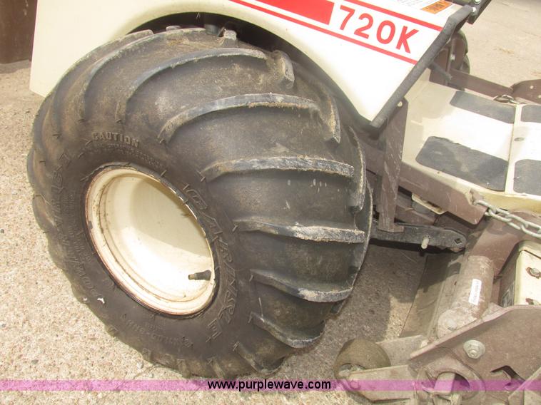 image for item H4672 Grasshopper 720K ZTR commercial mower