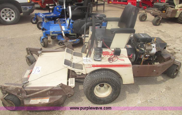 image for item H4675 Grasshopper 718 ZTR lawn mower