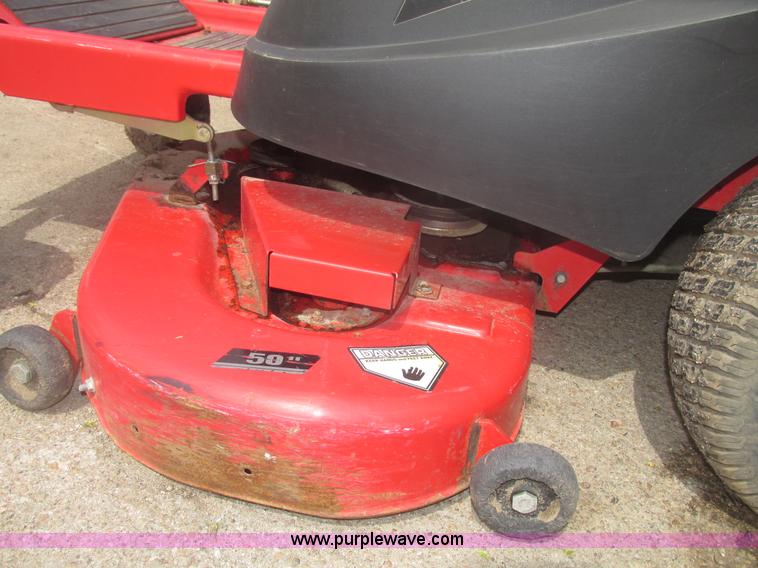 image for item H4676 Snapper 250Z ZTR lawn mower