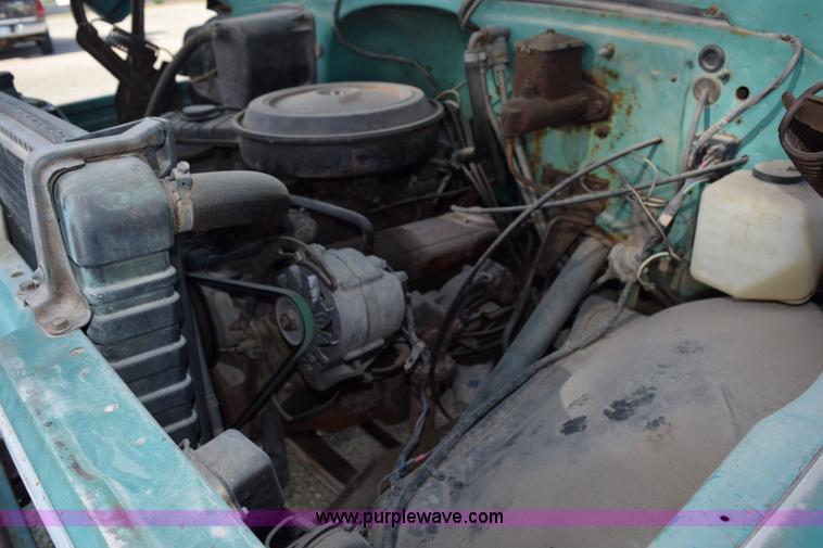 image for item H5118 1970 Chevrolet C60 flatbed dump truck
