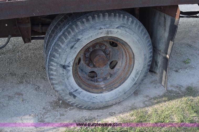 image for item H5118 1970 Chevrolet C60 flatbed dump truck