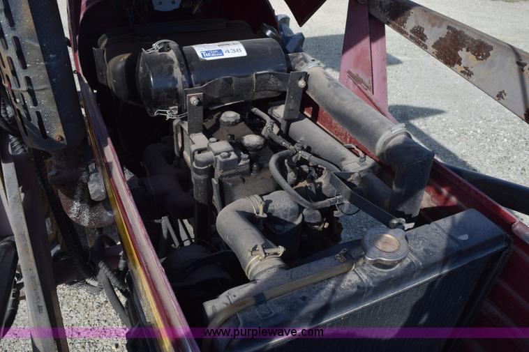 image for item H5120 2003 Taskmaster 438E MFWD tractor