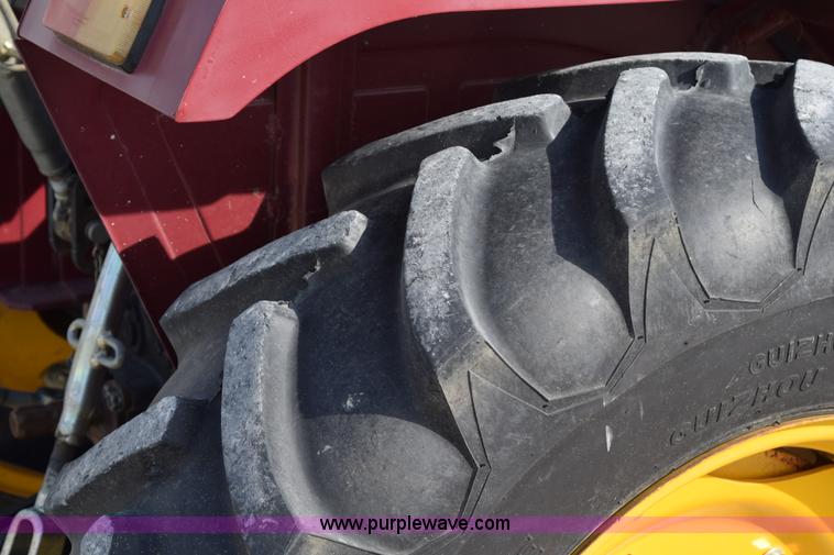 image for item H5120 2003 Taskmaster 438E MFWD tractor