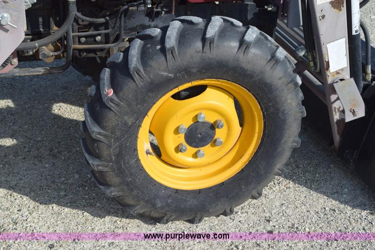 image for item H5120 2003 Taskmaster 438E MFWD tractor