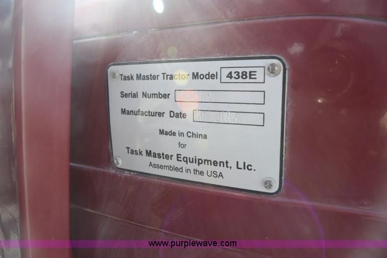 image for item H5120 2003 Taskmaster 438E MFWD tractor