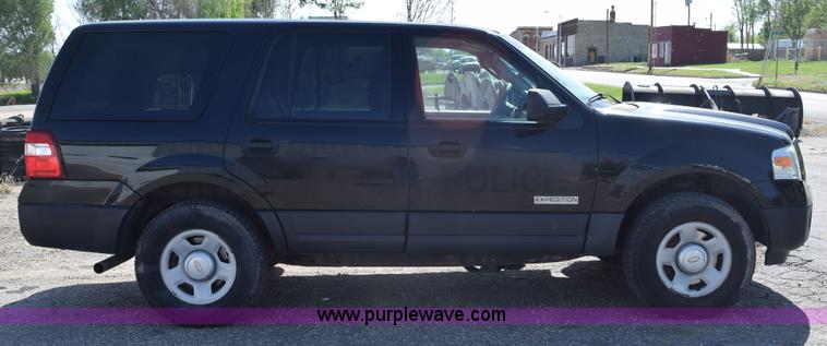 image for item H5143 2007 Ford Expedition SUV