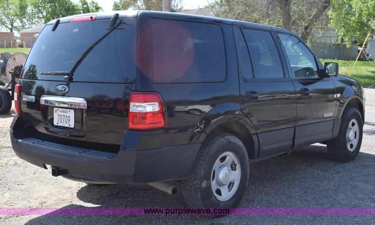 image for item H5143 2007 Ford Expedition SUV