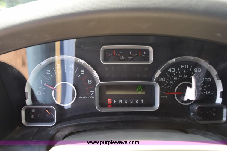 image for item H5143 2007 Ford Expedition SUV