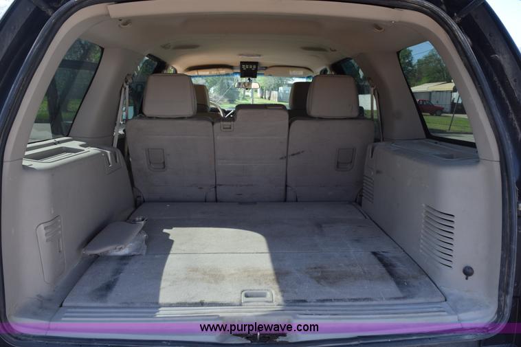 image for item H5143 2007 Ford Expedition SUV