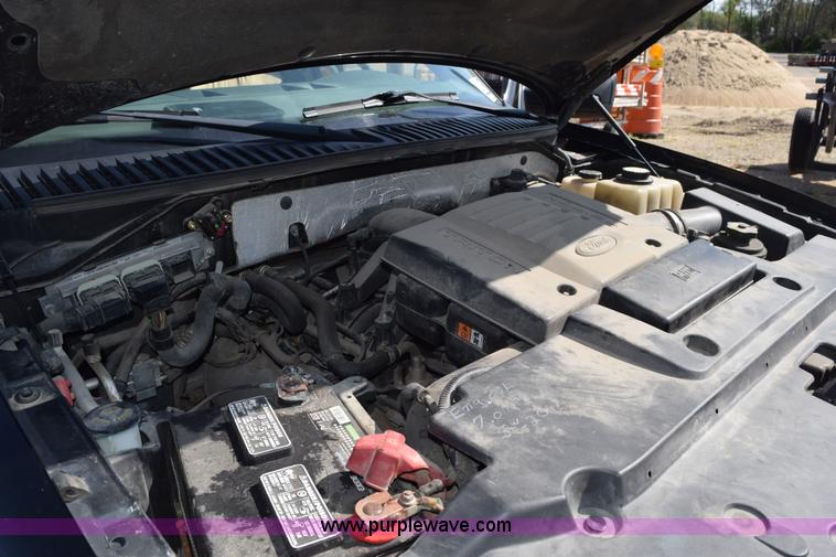 image for item H5143 2007 Ford Expedition SUV