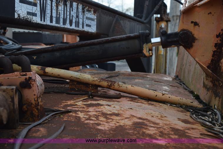 image for item H5200 Wildcat M700E compost turner