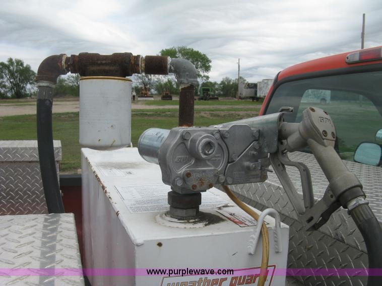 image for item H8647 2006 Ford F250 Super Duty XL pickup truck