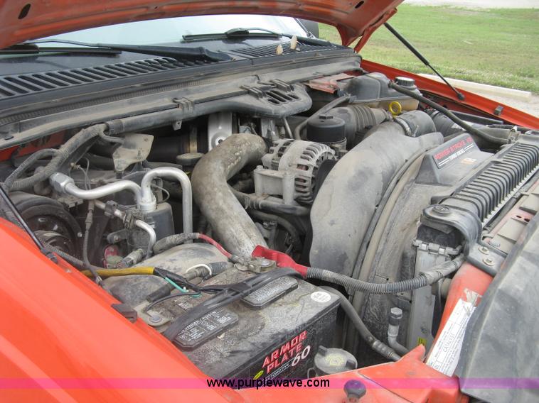 image for item H8647 2006 Ford F250 Super Duty XL pickup truck