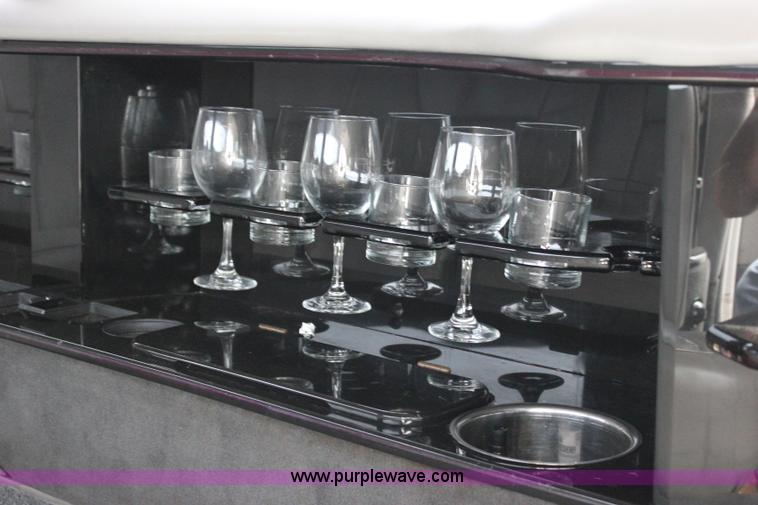 image for item I1747 1998 Lincoln Town Car limousine