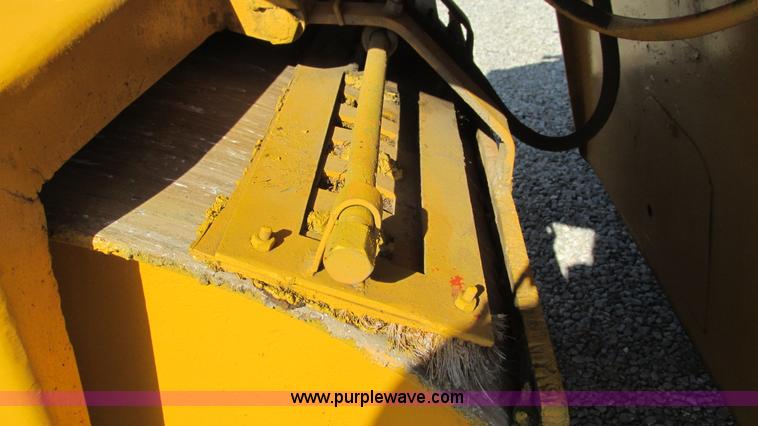 image for item I3026 Ferguson double drum roller