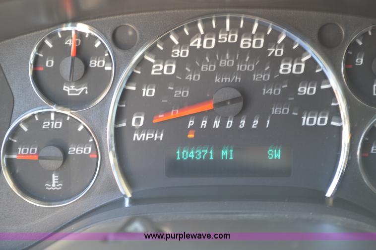image for item I4571 2009 Chevrolet Express 3500 Extended van