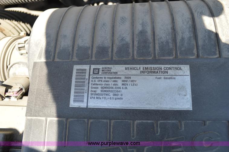 image for item I4571 2009 Chevrolet Express 3500 Extended van