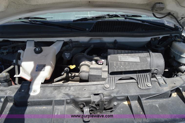 image for item I4573 2009 Chevrolet Express 3500 Extended van