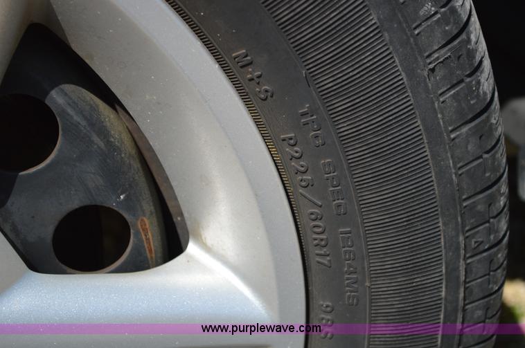 image for item I4582 2005 Chevrolet Uplander van