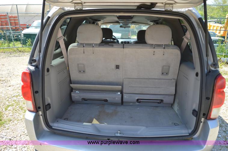 image for item I4582 2005 Chevrolet Uplander van