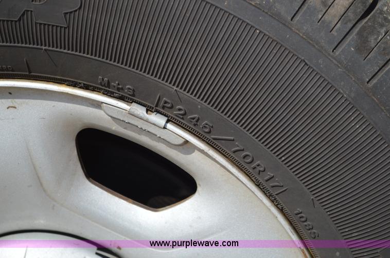 image for item I4584 2009 Ford F150 pickup truck