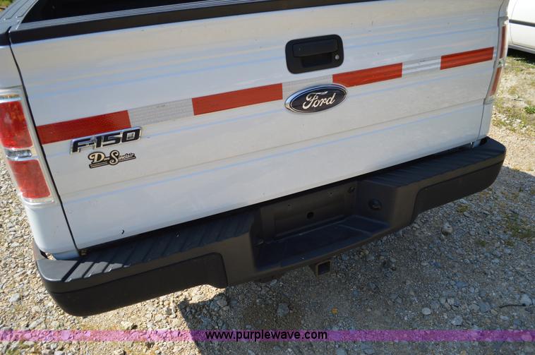 image for item I4584 2009 Ford F150 pickup truck