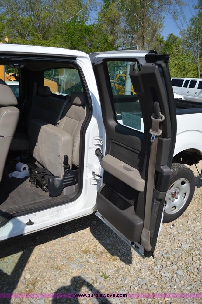 image for item I4584 2009 Ford F150 pickup truck