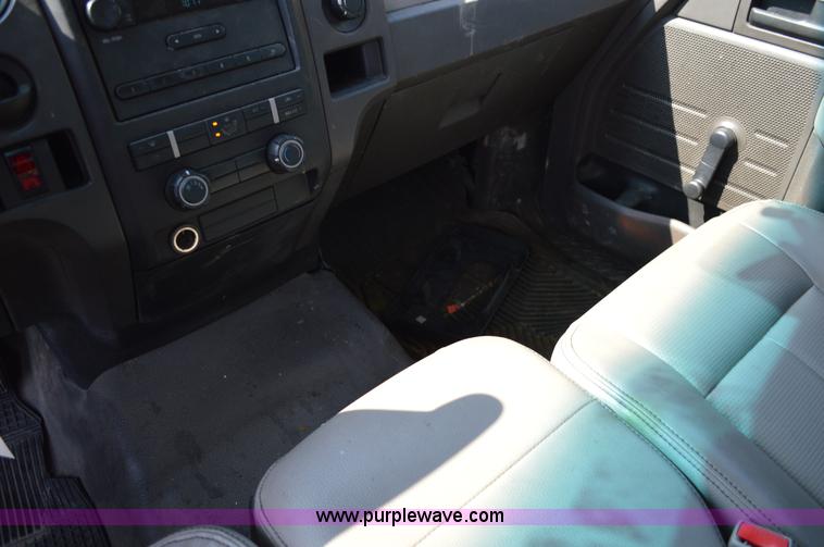 image for item I4584 2009 Ford F150 pickup truck