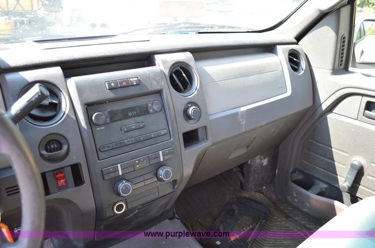 image for item I4584 2009 Ford F150 pickup truck