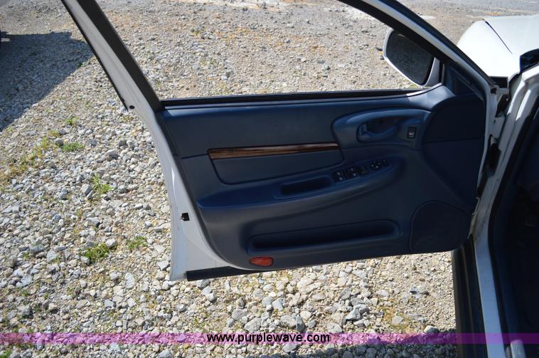 image for item I4586 2005 Chevrolet Impala