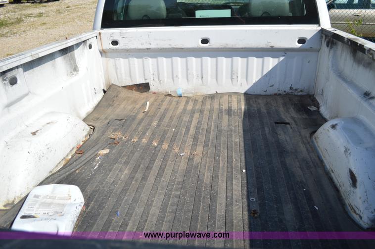 image for item I4587 2009 Chevrolet Silverado 1500 pickup truck