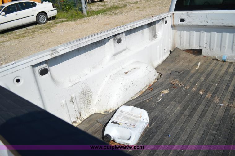 image for item I4587 2009 Chevrolet Silverado 1500 pickup truck