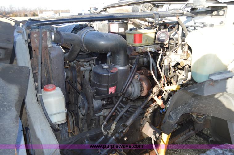 image for item I6856 1989 Ford F600 bucket truck