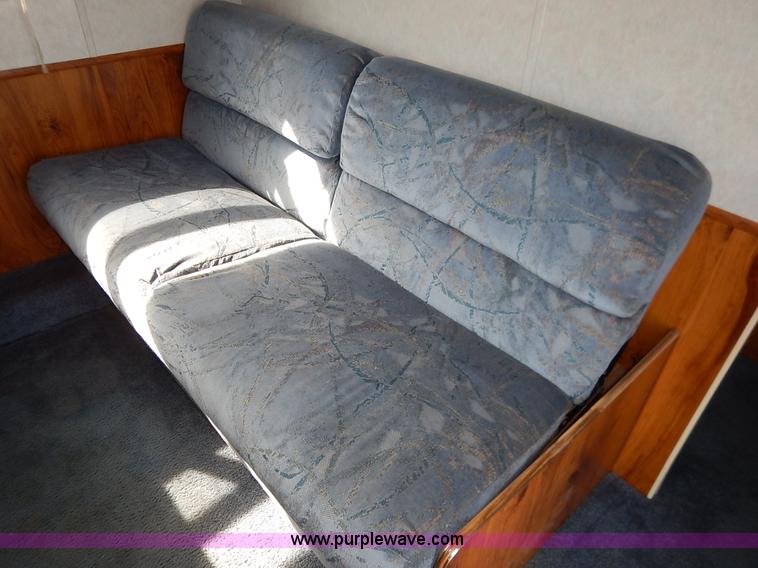 image for item J3943 1995 Layton Skyline 25' camper