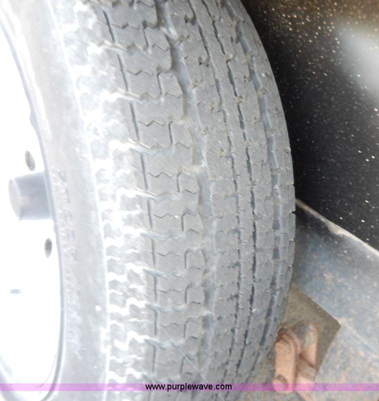 image for item J3943 1995 Layton Skyline 25' camper