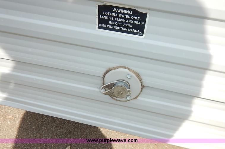 image for item J3943 1995 Layton Skyline 25' camper