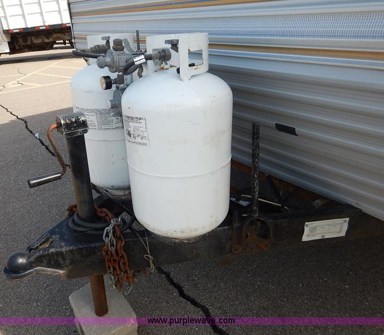 image for item J3943 1995 Layton Skyline 25' camper