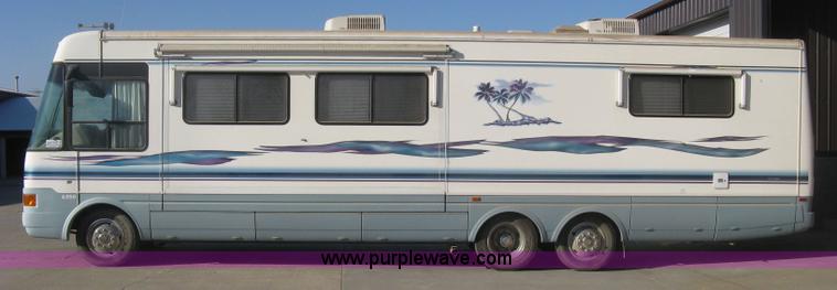 image for item K2972 1999 Ford 6350 Tropi-Cal RV