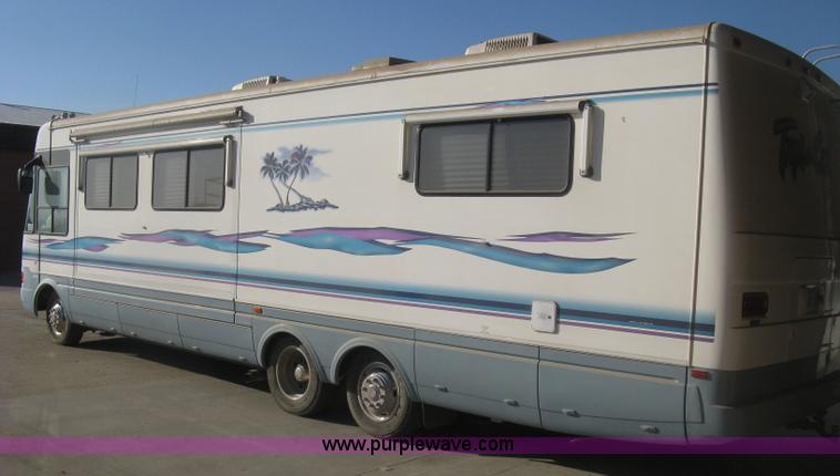 image for item K2972 1999 Ford 6350 Tropi-Cal RV