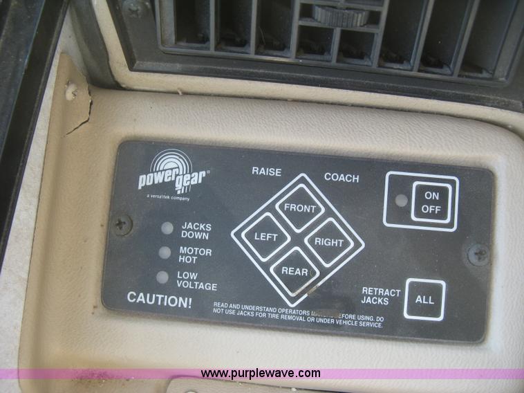 image for item K2972 1999 Ford 6350 Tropi-Cal RV