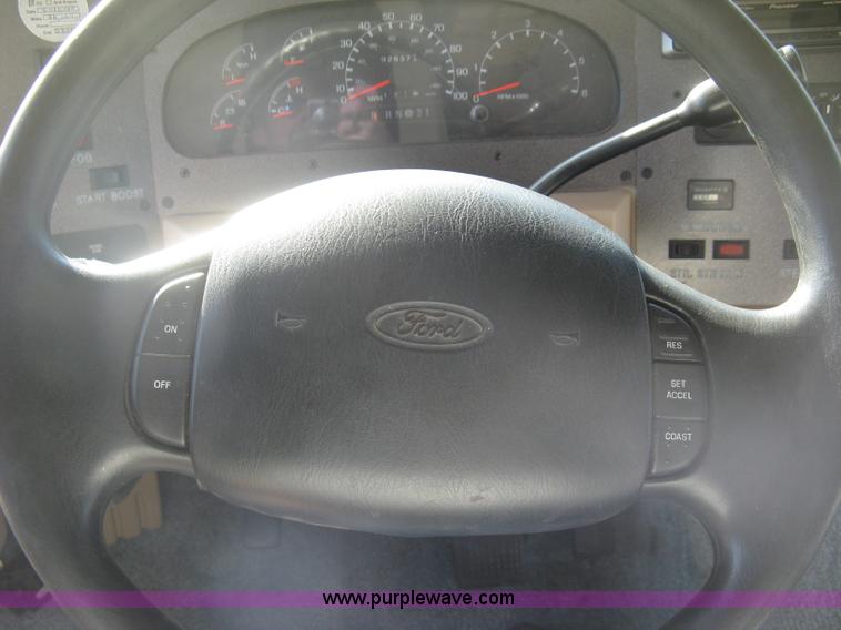 image for item K2972 1999 Ford 6350 Tropi-Cal RV