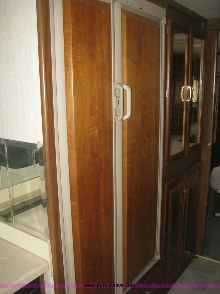 image for item K2972 1999 Ford 6350 Tropi-Cal RV