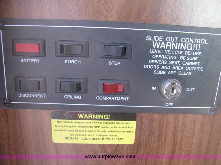 image for item K2972 1999 Ford 6350 Tropi-Cal RV