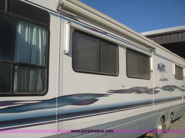 image for item K2972 1999 Ford 6350 Tropi-Cal RV