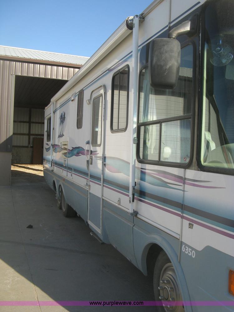 image for item K2972 1999 Ford 6350 Tropi-Cal RV