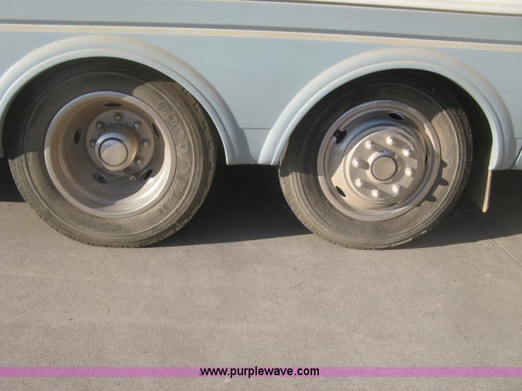 image for item K2972 1999 Ford 6350 Tropi-Cal RV